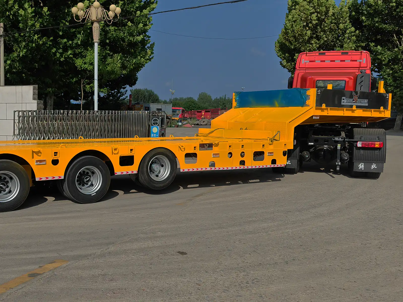 Lowbed Semi Trailer