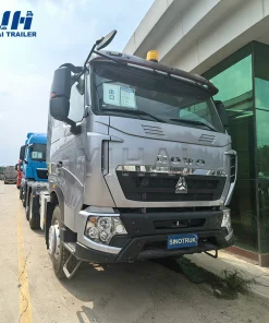 Sinotruck HOWO T7 6x4 Grey Tractor Truck